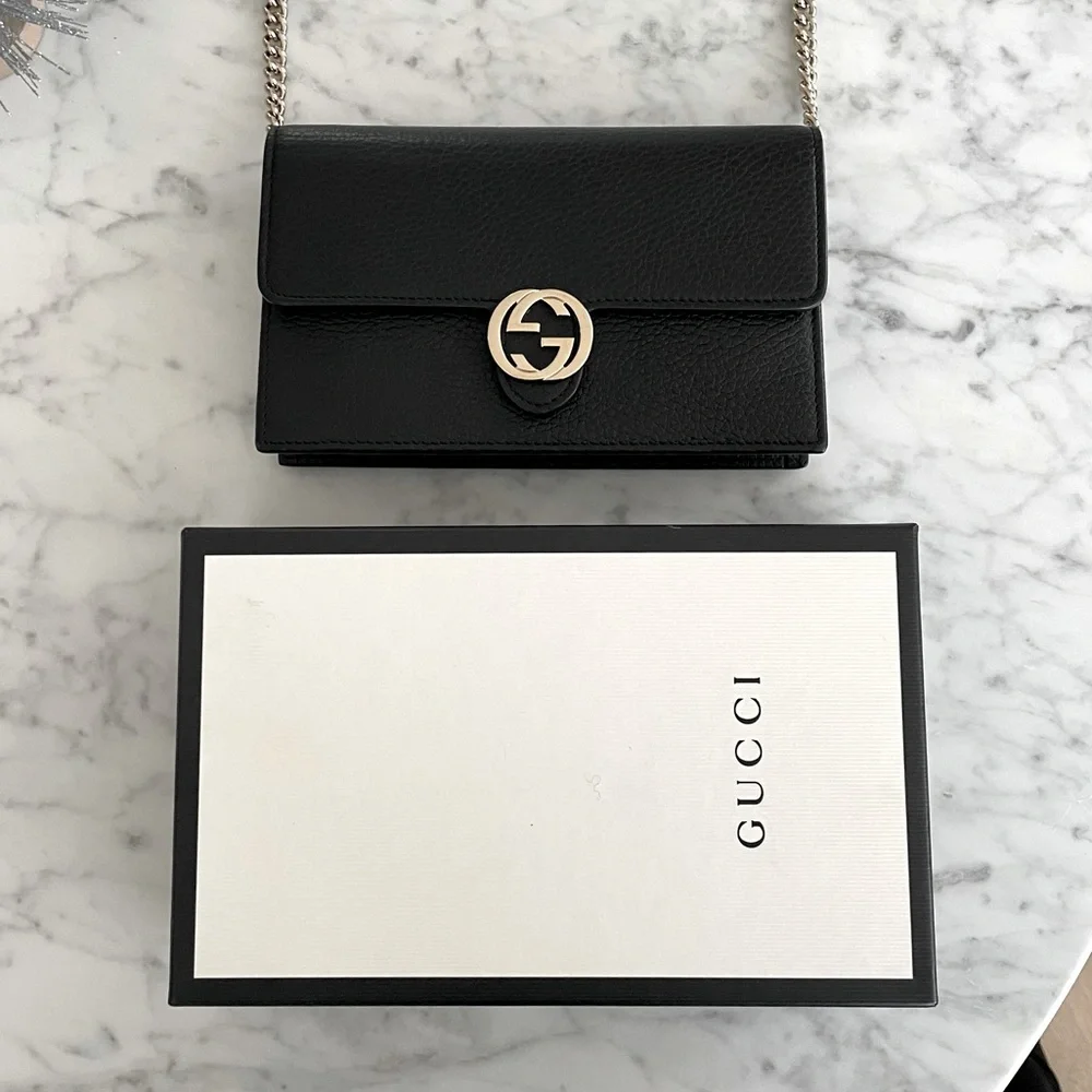 Gucci Black Leather Interlocking GG Wallet On Chain (SOLD) - Picture 1 of 13
